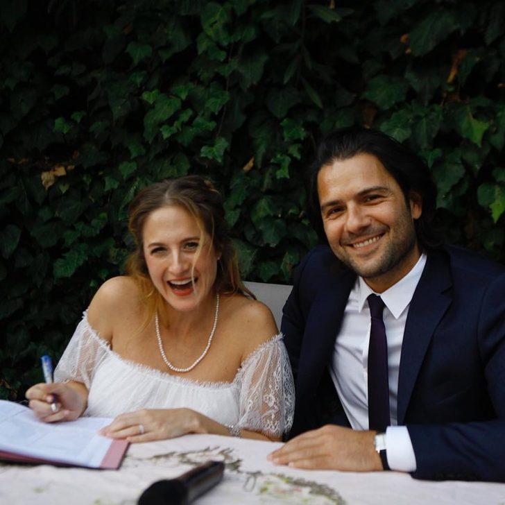 İşte Demir bebek! Ünlü çiftin büyük mutluluğu G3