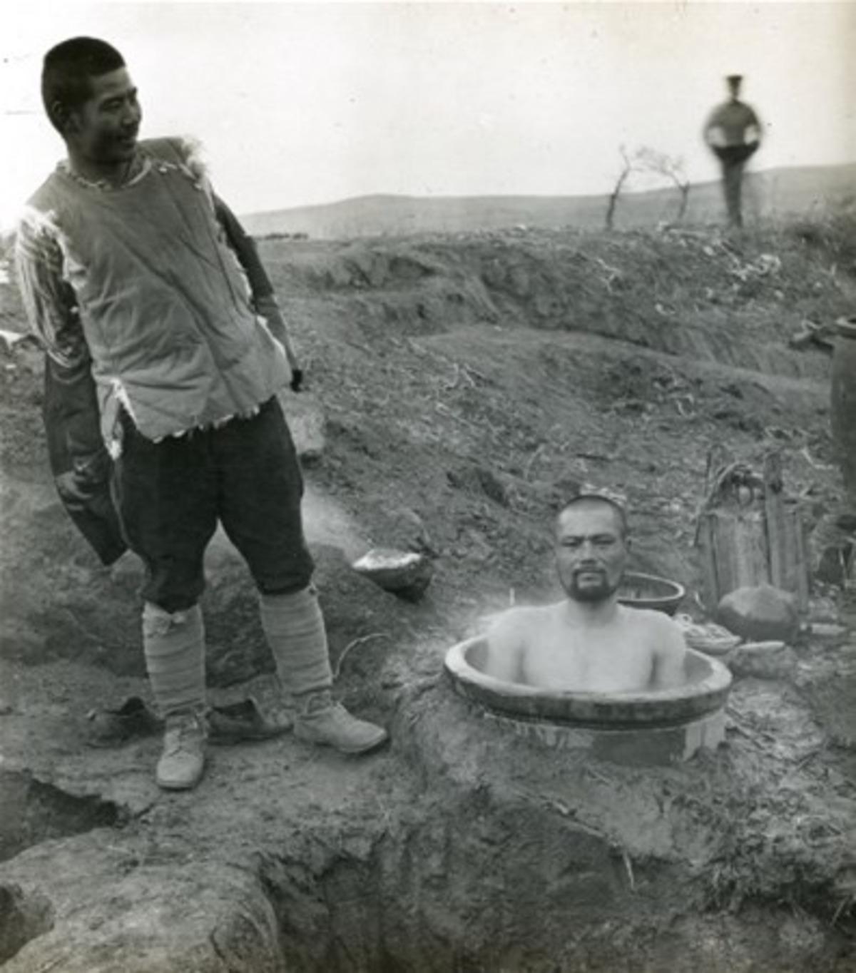 Herkes onu tutsak sandı ama ger&ccedil;ek bambaşka &ccedil;ıktı