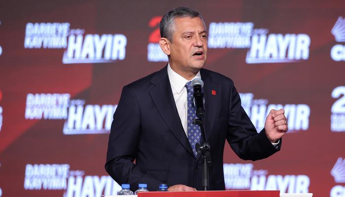 &Ouml;zg&uuml;r &Ouml;zel kanadı resmen harekete ge&ccedil;ti! Kurultay i&ccedil;in ilk imza atıldı