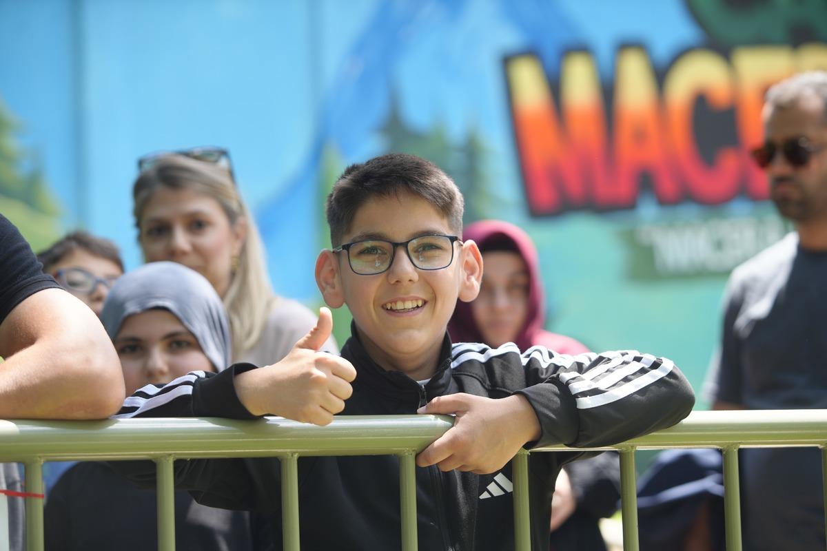 5 yaşında 90 kiloydu! Yağız ın inanılmaz değişimi 3