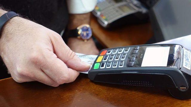 Yemek kartında yeni dönem! Markette geçecek, bakiye devredecek