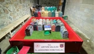 Artvin&rsquo;de horoz d&ouml;v&uuml;ş&uuml;ne jandarma baskını: 39 kişiye toplam 500 bin lira ceza