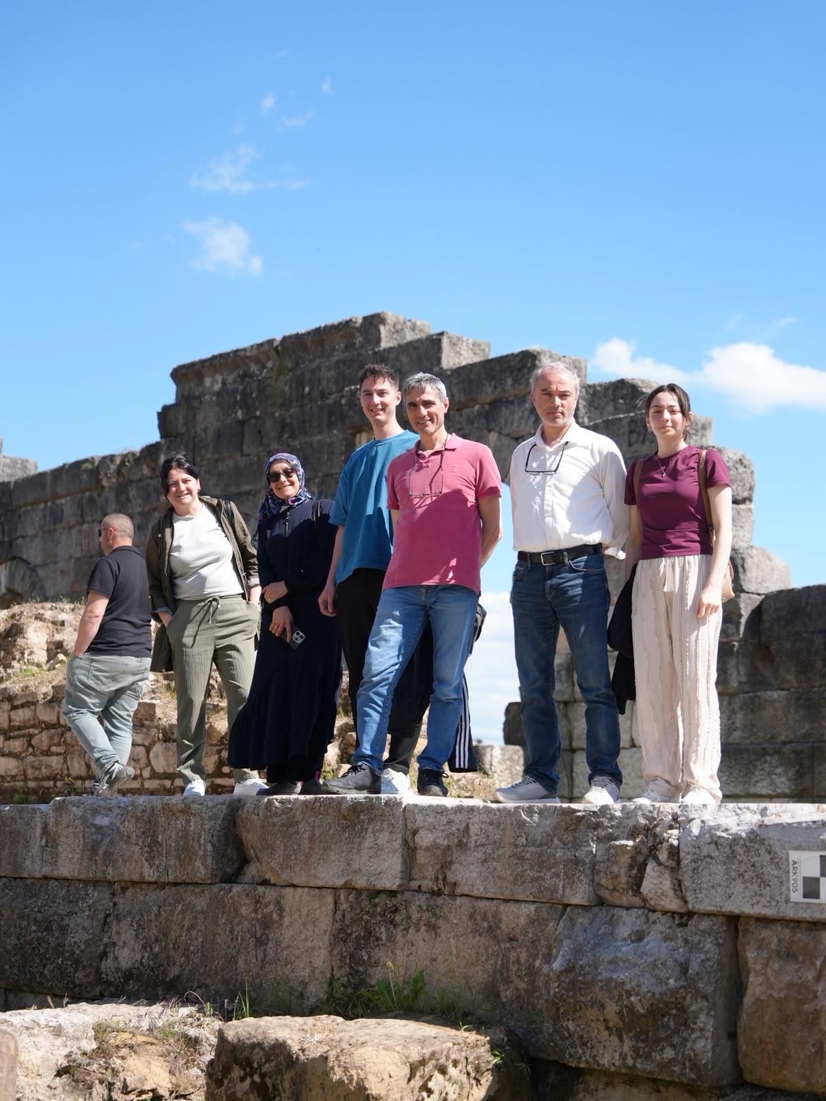Konuralp Antik Tiyatrosu 14 bin ziyaretçi ağırladı 5