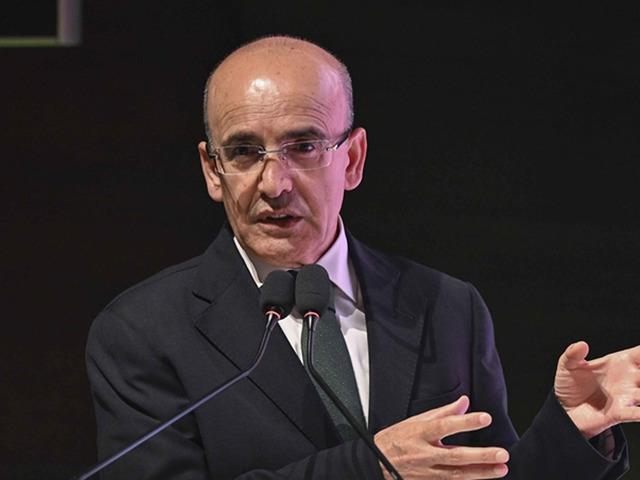 '23 &ccedil;eyrektir kesintisiz s&uuml;r&uuml;yor' Bakan Şimşek'ten 'b&uuml;y&uuml;me' mesajı