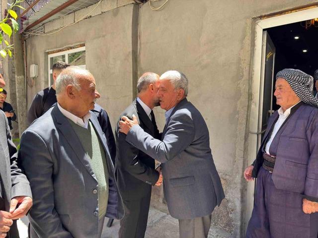 D&uuml;ğ&uuml;nde &ccedil;ıkan kavga barışla sonu&ccedil;landı 3