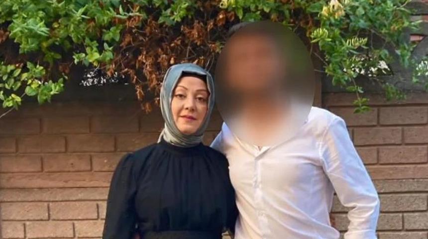 Otob&uuml;s durağındaki cinayette kan donduran detay! &Ouml;ld&uuml;rmeden &ouml;nce siyah &ccedil;elenk g&ouml;ndermiş
