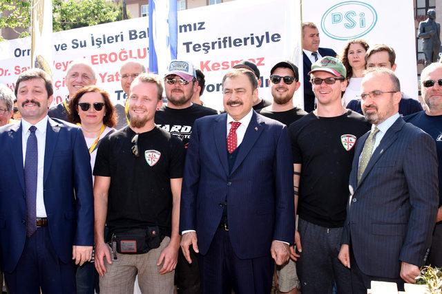 Bakan Eroğlu, Dostluk ve Barış Rallisi 'Troy 2018' etabının startını verdi