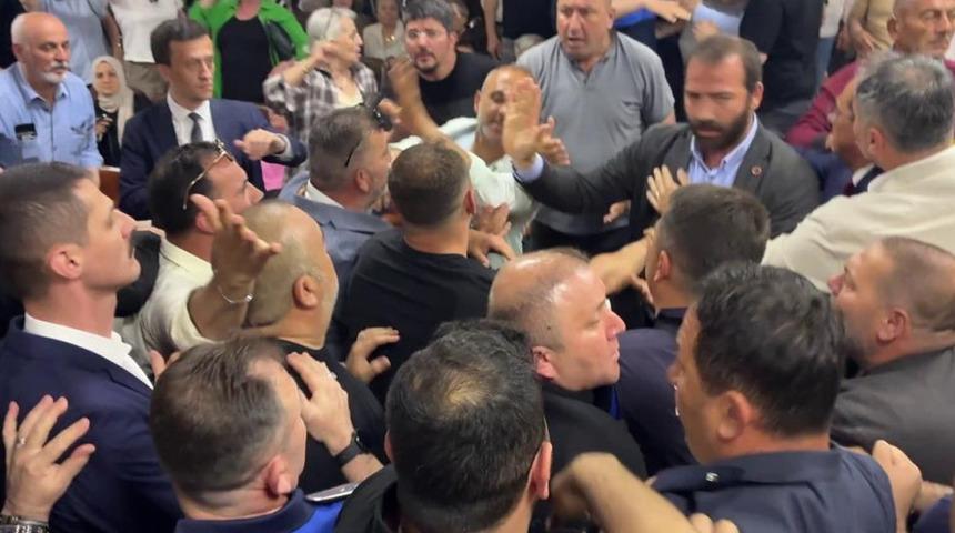 Ak&ccedil;akoca Belediyesi AK Parti'ye ge&ccedil;ti