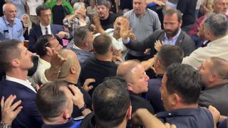 Akçakoca Belediyesi AK Parti'ye geçti