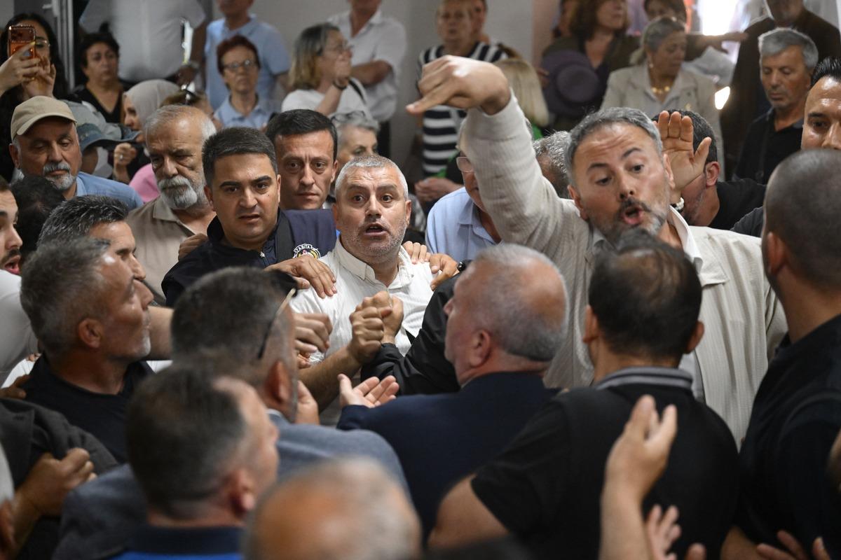 Akçakoca Belediyesi AK Parti ye geçti 3