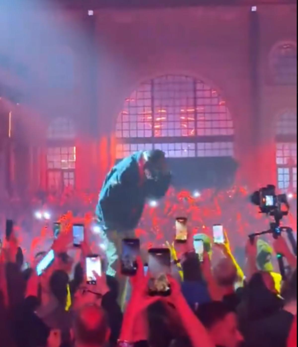 Konseri olay olmuştu: Travis Scott a suç duyurusu! Gerçekten Travis miydi? 1
