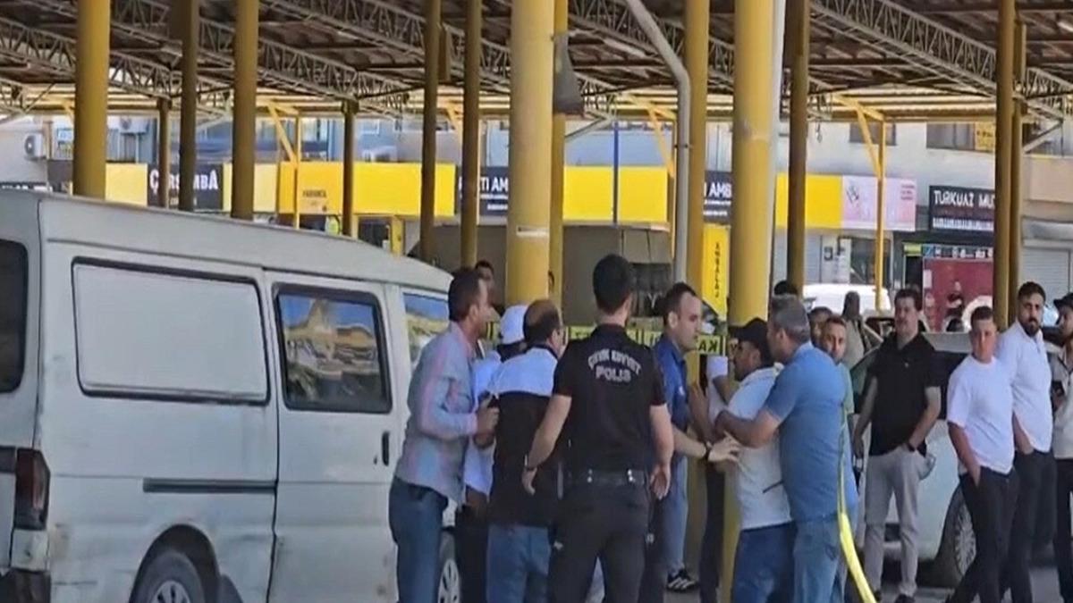 Eşini ve yanındaki kişiyi öldürmüştü! Cinayet sonrası çektiği video ortaya çıktı: "Hepinizin kafasına sıkarım!" 1