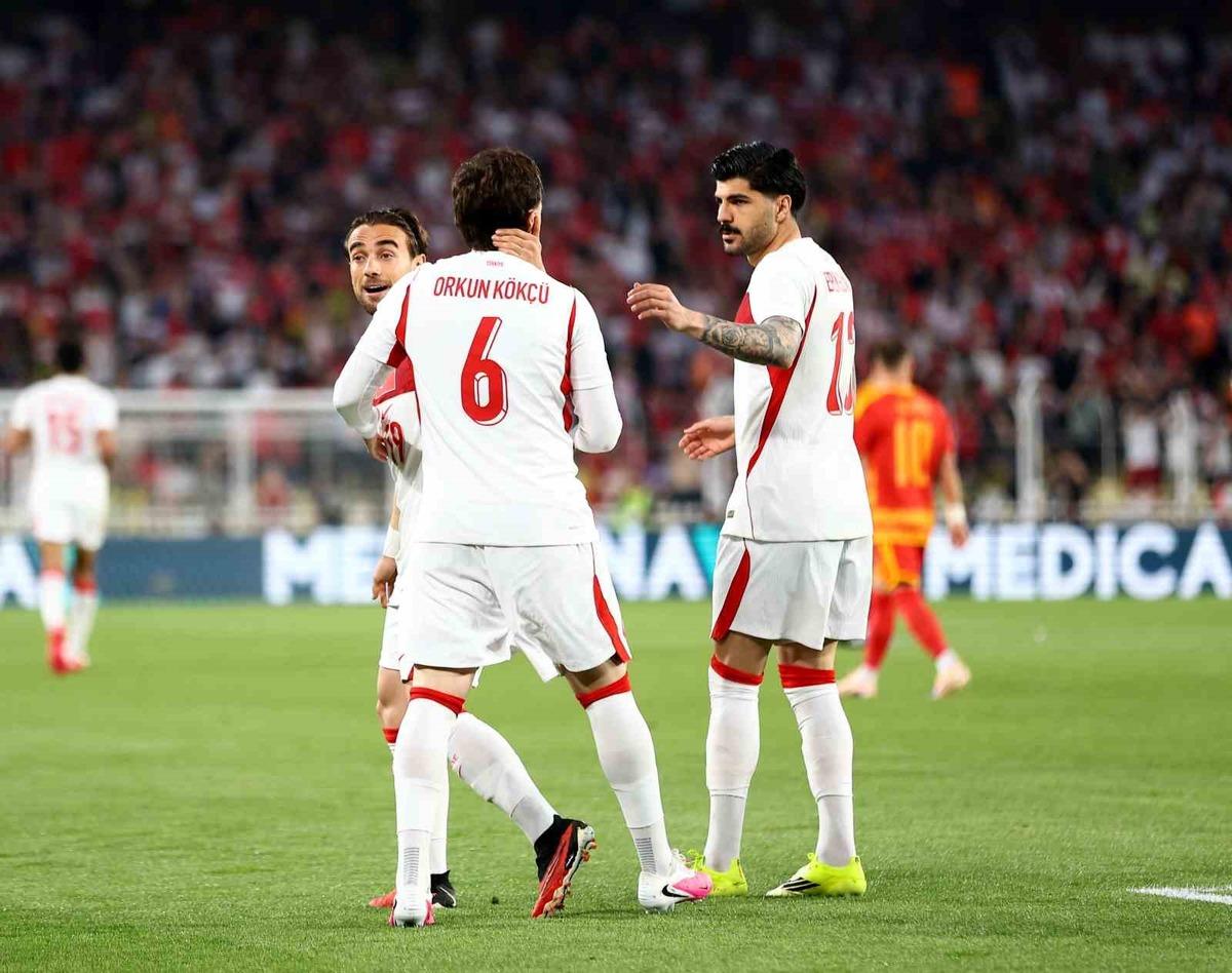 Millilerimizde Kuzey Makedonya maçında Eren Elmalı sakatlandı! 1
