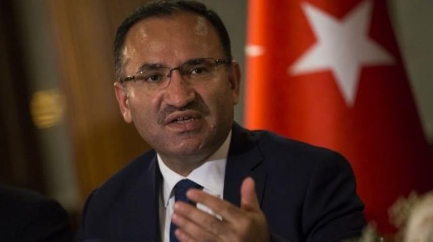 Bekir Bozdağ'dan CHP'ye dönen milletvekilleri hakkında çarpıcı yorum!