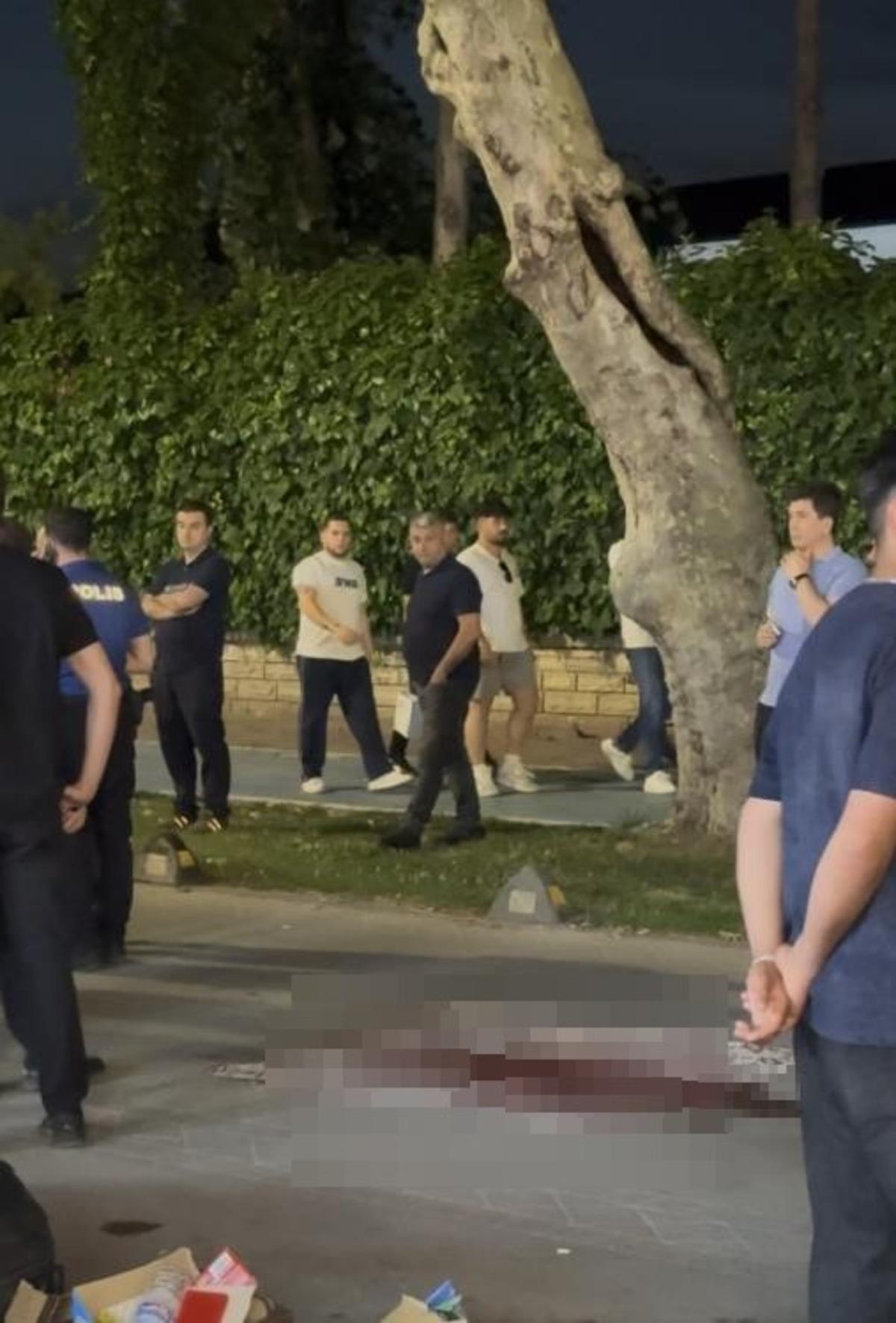 Kahreden kaza: Minibüsün çarptığı 16 yaşındaki çocuk hayatını kaybetti 3