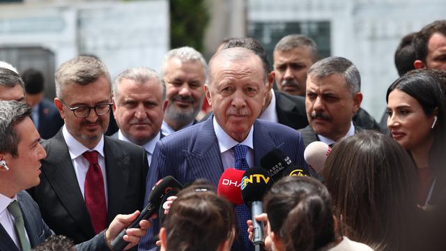Cumhurbaşkanı Erdoğan'ın 10. kez torun sevinci! Sümeyye Erdoğan Bayraktar ile Selçuk Bayraktar'ın üçüncü çocuğu oldu