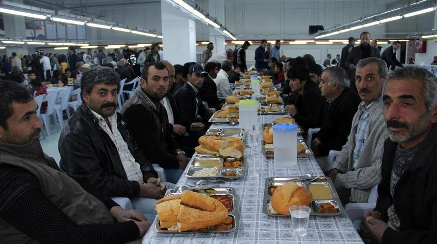 İl il Ramazan İmsakiyesi 2018: İlk oruç kaçta açılacak? İftar vakti kaç, iftara ne kadar kaldı?