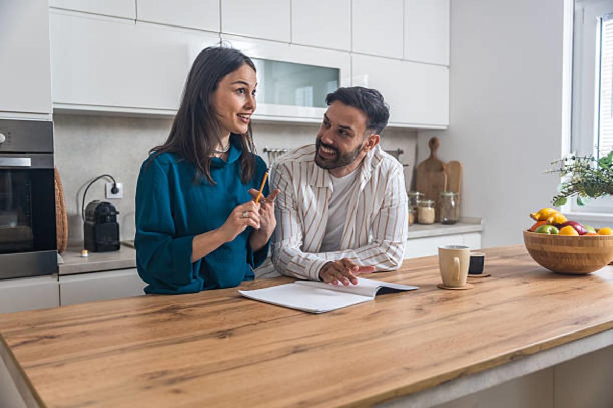 &Ccedil;iftler Arasında Finansal Şeffaflık Nasıl Sağlanır? Hem İlişkiye Hem Ekonomiye Faydası Ne?  5