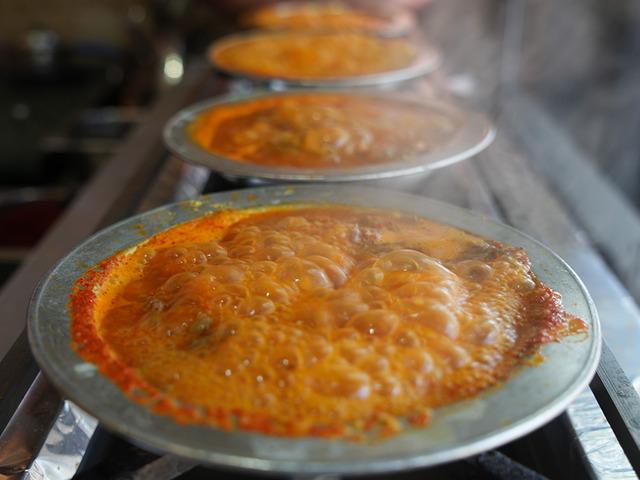 Baklava değil, kebap değil! Turistler yemek i&ccedil;in sıraya girdi: G&uuml;nde 1000 tabak satılıyor