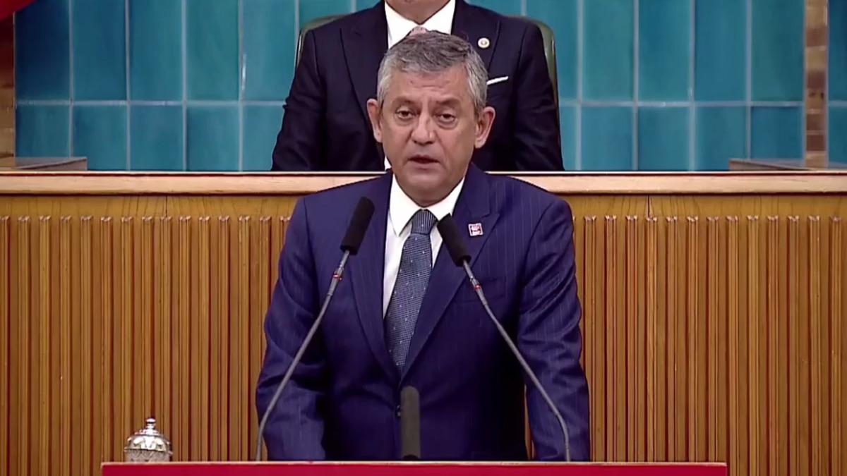 Önce sloganları susturdu sonra... Özel den Kılıçdaroğlu na ihanet göndermesi 2