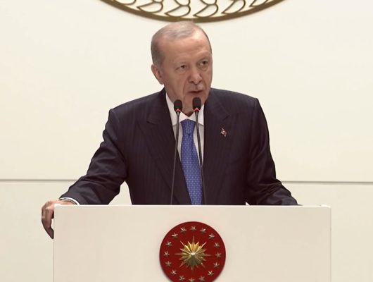 Cumhurbaşkanı Erdoğan'dan 'yerel y&ouml;netimler merkezli skandallar' &ccedil;ıkışı