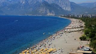 Antalya'da turizm sezonu geç açıldı ama hızlı başladı