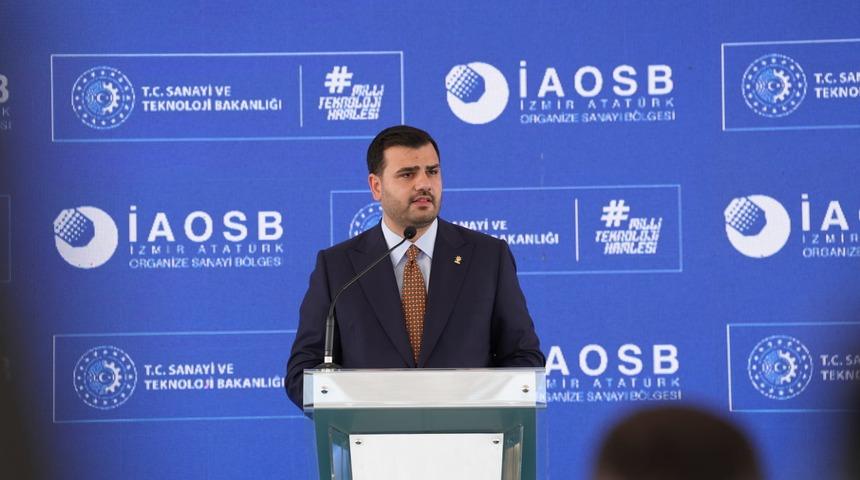 AK Partili Eyy&uuml;p Kadir İnan: &Ccedil;eşme Projesi ile d&uuml;nyayı artık doğrudan İzmir'e bağlayacağız