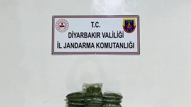 Diyarbakır’da 21 kilo uyuşturucu ele geçirildi