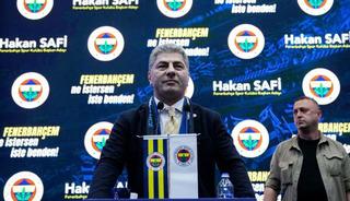 Hakan Safi'den flaş İtiraf! "Maaşını ben &ouml;d&uuml;yorum"