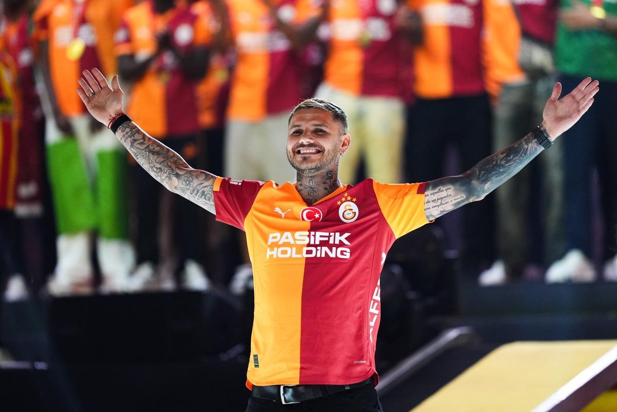Torreira ve Icardi den olay gönderme! "Kendimi onların evinde daha rahat hissediyorum" 3