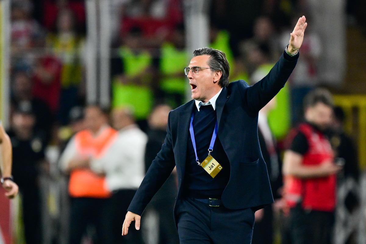 Milli Takımda Montella’dan eleştirilere sert yanıt! "Kulak asmıyorum!" 4