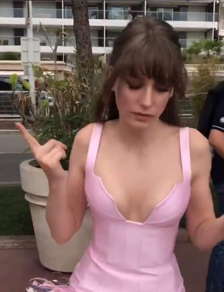 Serenay Sarıkaya, Fransa'da!  G3