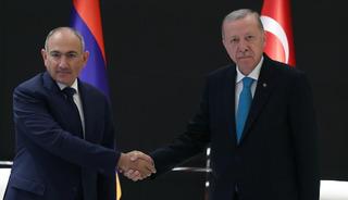 Erdoğan ile Paşinyan arasında kritik g&ouml;r&uuml;şme