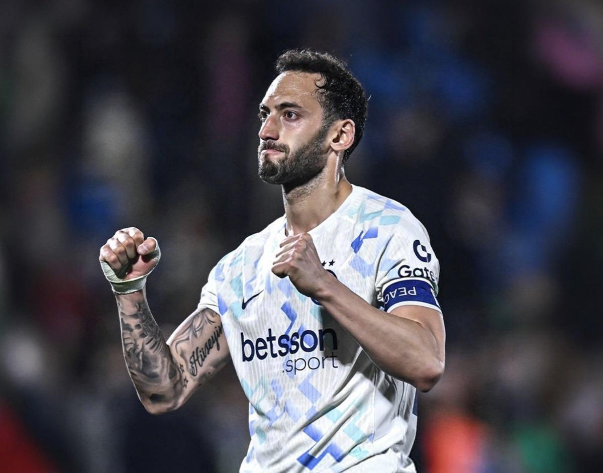 Fenerbahçe de Hakan Safi coştu! Hakan Çalhanoğlu’nun menajeri İstanbul’da 4
