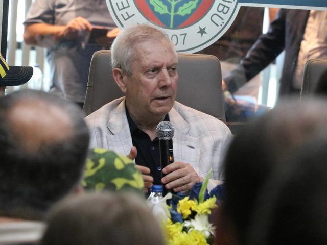 Aziz Yıldırım se&ccedil;ime ramak kala duyurdu! "İkisini de alacağız"