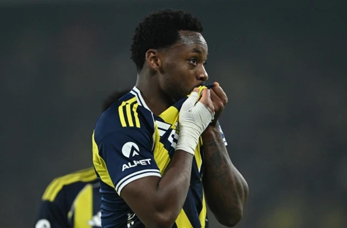 Jhon Duran, Galatasaray ın kapısında yatıyor! G&ouml;n&uuml;ldeki isim Kingsley Coman... 3