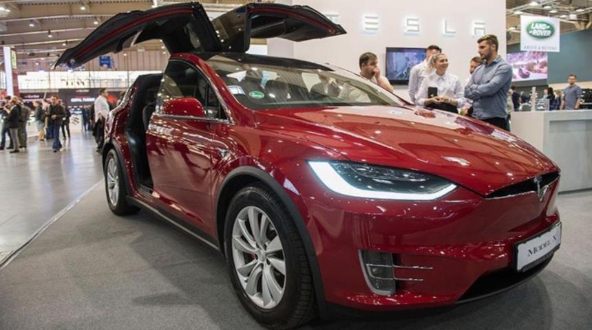 Tesla hisseleri yüzde 20'den fazla değer kazandı