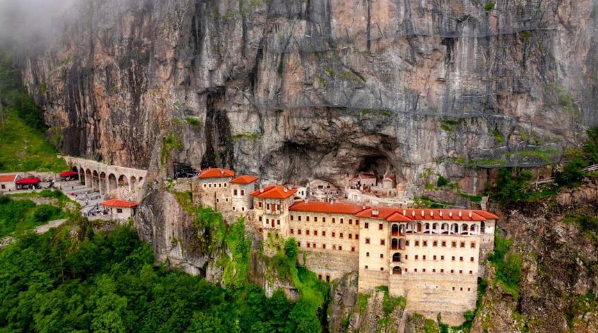 Trabzon, dokuz g&uuml;n boyunca T&uuml;rkiye K&uuml;lt&uuml;r Yolu Festivali&rsquo;ne ev sahipliği yapacak