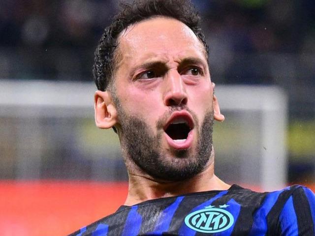 Fenerbah&ccedil;e'de Hakan &Ccedil;alhanoğlu bombası! Maaşı bile belli oldu
