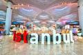 �stanbul Havaliman��ndaki baklava fiyat� sosyal medyada g�ndem oldu