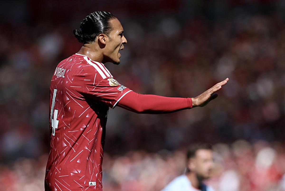 Fenerbah&ccedil;e de Aziz Yıldırım dan transfer şov! Galatasaray ın istediği Van Dijk i&ccedil;in devreye girdi 1