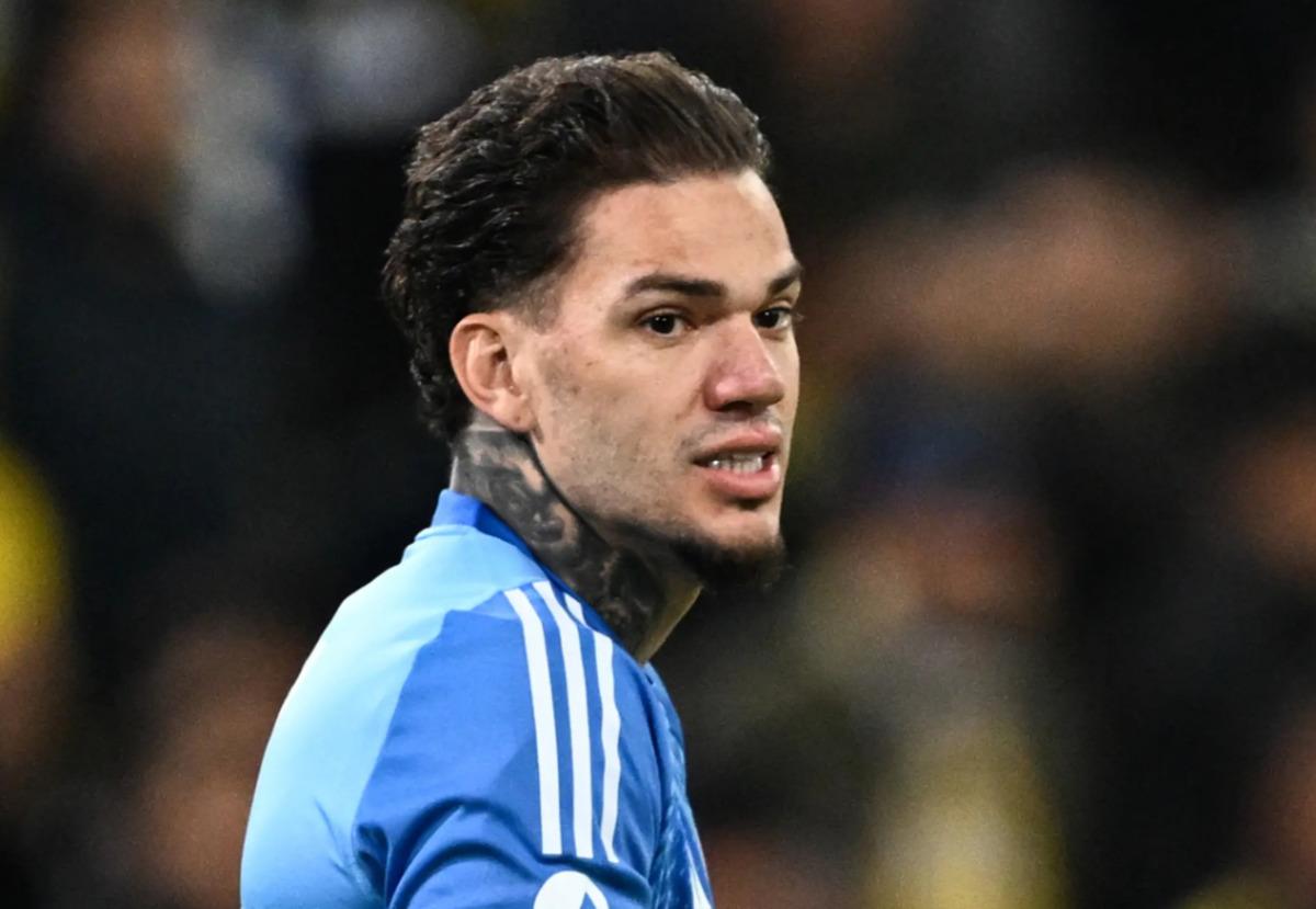 Fenerbah&ccedil;e de Aziz Yıldırım dan Ederson kararı! 1