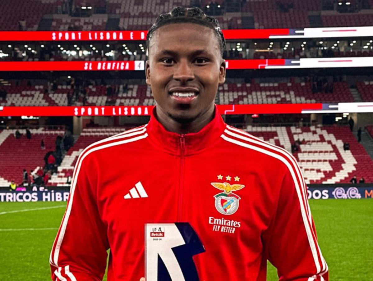 Trabzonspor da beklenen an! Sidny Cabral imzayı atmak i&ccedil;in İstanbul a geldi 1