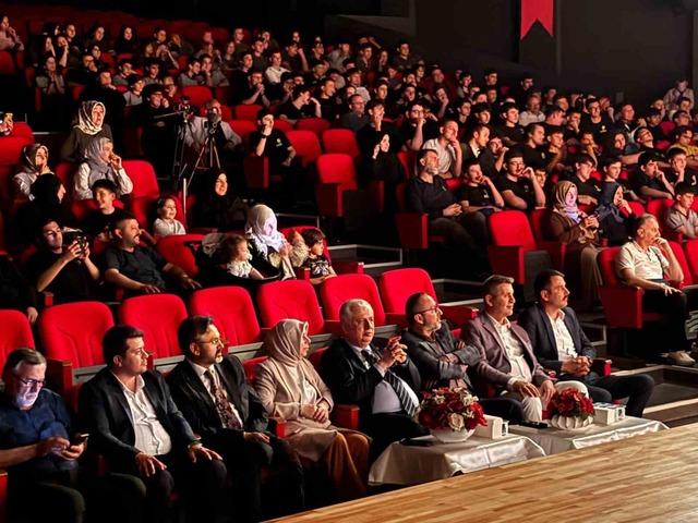 D&uuml;zce&rsquo;de İstanbul&rsquo;un fethi coşkuyla anıldı 1