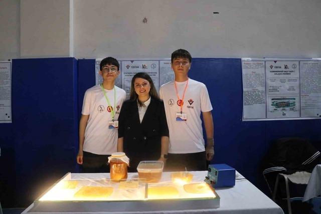 Liselilerin kombucha mantarından elde ettiği biyomateryal yanık tedavisinde kullanılabilecek 2