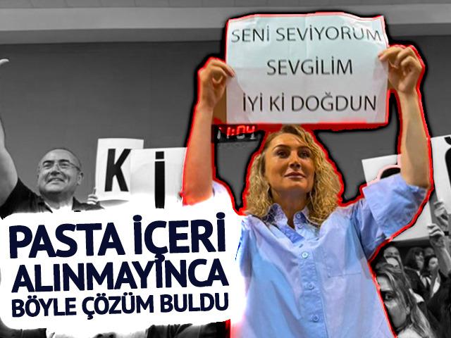 Dilek İmamoğlu'ndan pasta i&ccedil;eri alınmayınca pankartlı &ccedil;&ouml;z&uuml;m!