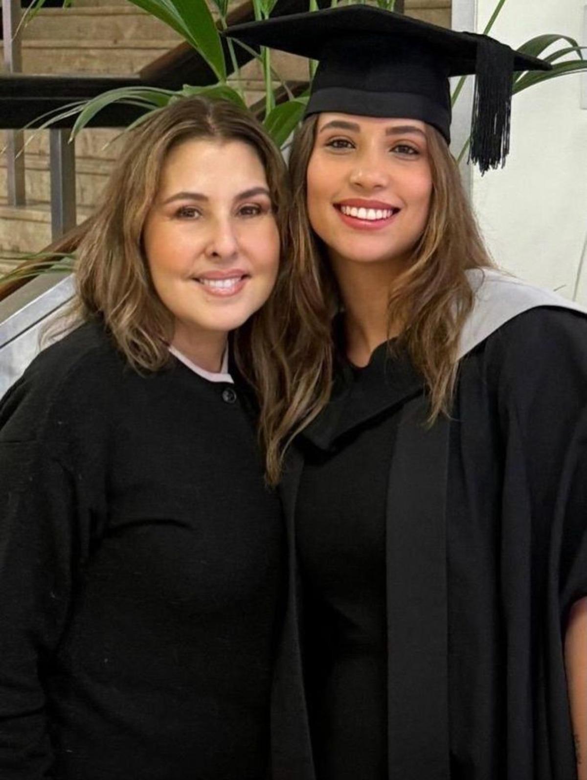 Nil&uuml;fer den Reha Muhtar a duygusal veda!  İ&ccedil;indeki k&uuml;&ccedil;&uuml;k &ccedil;ocuğu sevdim  2