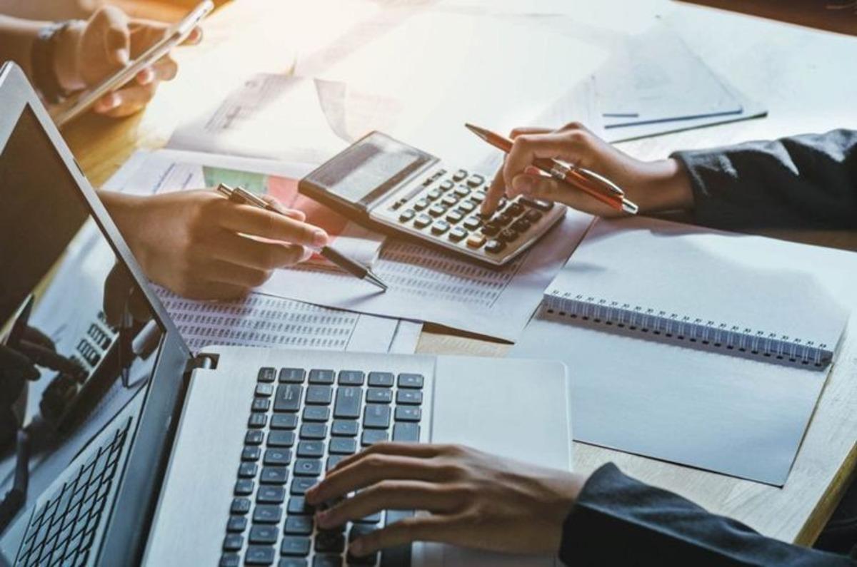 Maaşın Yattığı İlk 24 Saatte Yapman ve Yapmaman Gereken 10 Finansal Davranış 1
