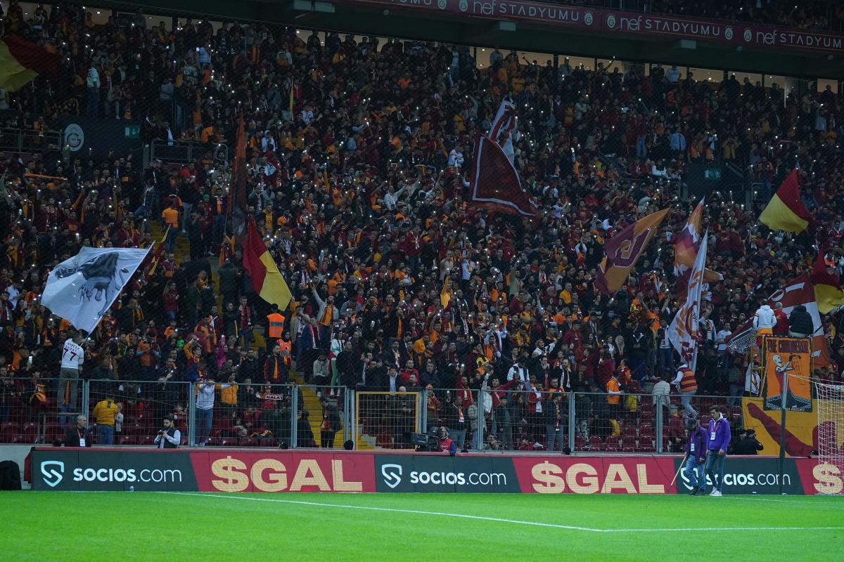 Antalyaspor da Rıza Per&ccedil;in kongre kararı aldı! Galatasaray taraftarına isyan etti 3
