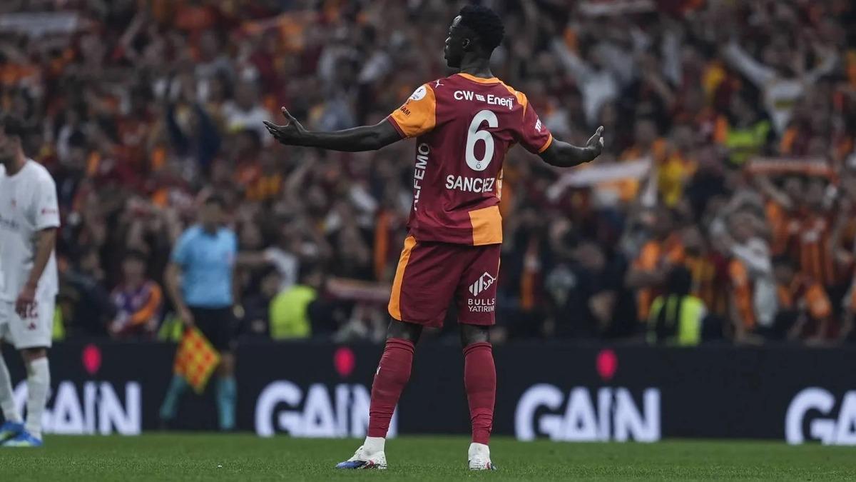 Galatasaray da Davinson Sanchez depremi! İtalyanlar resmen istedi, işte istenen rakam 2